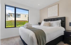 Sunny Mission Bay Escape - Mission Bay, New Zealand