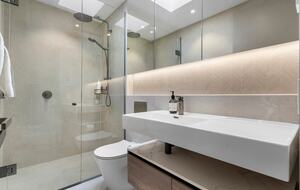 Sunny Mission Bay Escape - Mission Bay, New Zealand