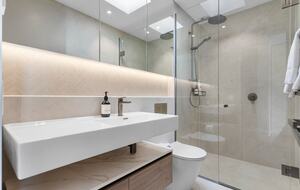 Sunny Mission Bay Escape - Mission Bay, New Zealand