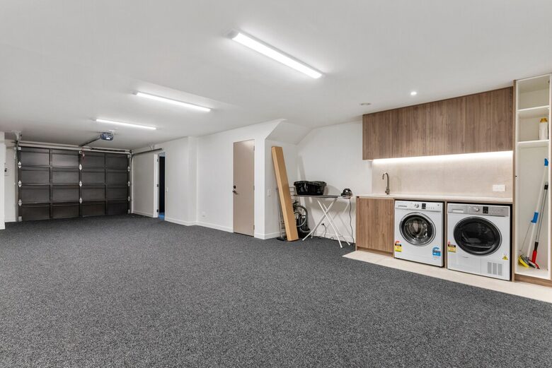 Sunny Mission Bay Escape - Mission Bay, New Zealand