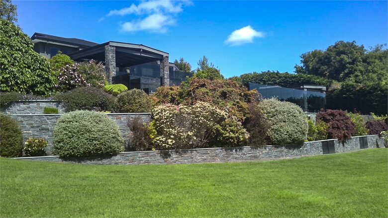 Sunlit Serenity on the Kapiti Coast - Paraparaumu, New Zealand