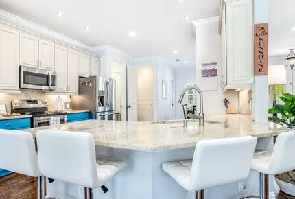 Naples Beach Escape with Saltwater Pool - Naples, Florida