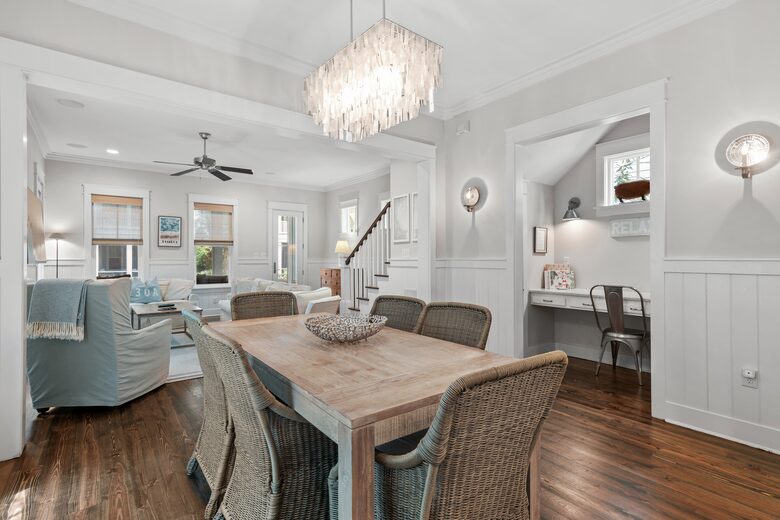 The Swizzle Inn - Santa Rosa Beach, Florida