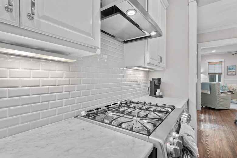 The Swizzle Inn - Santa Rosa Beach, Florida