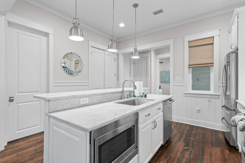 The Swizzle Inn - Santa Rosa Beach, Florida