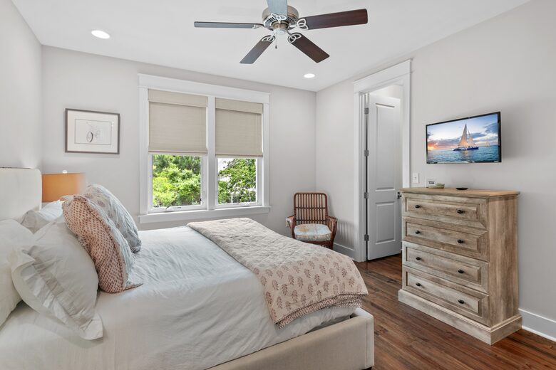 The Swizzle Inn - Santa Rosa Beach, Florida