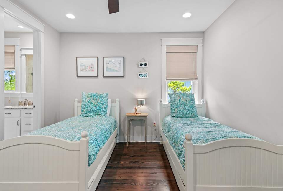 The Swizzle Inn - Santa Rosa Beach, Florida