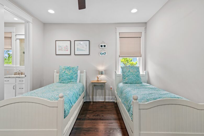 The Swizzle Inn - Santa Rosa Beach, Florida