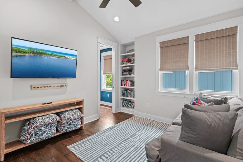 The Swizzle Inn - Santa Rosa Beach, Florida