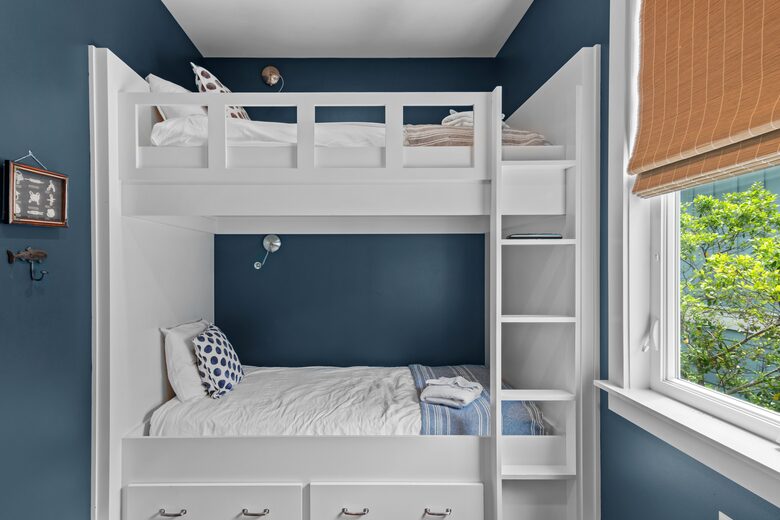 The Swizzle Inn - Santa Rosa Beach, Florida