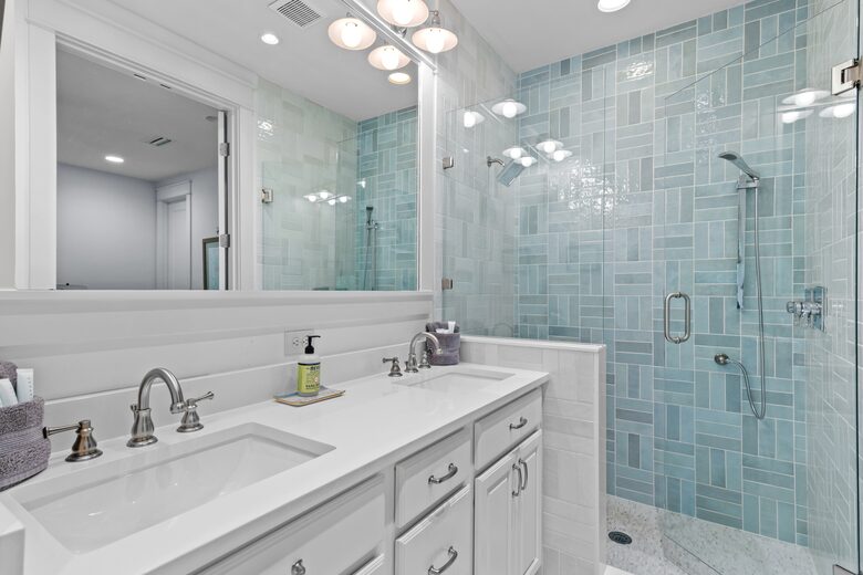 The Swizzle Inn - Santa Rosa Beach, Florida