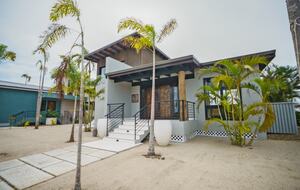 Prana Maya 4 Bedroom Oceanfront Villa - Placencia, Belize