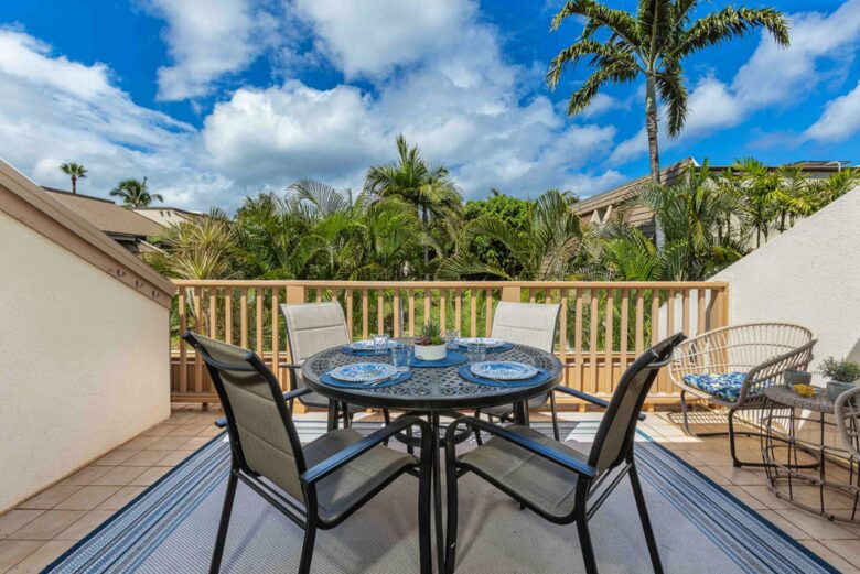 Island Living Steps from Kamaole Beach III - Kihei, Hawaii