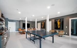 ABOVE - Lakeside Oasis Estate - Gallatin, Tennessee