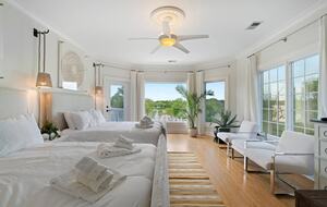 ABOVE - Lakeside Oasis Estate - Gallatin, Tennessee