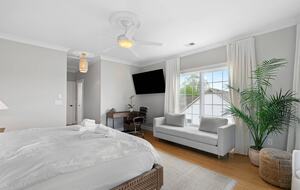 ABOVE - Lakeside Oasis Estate - Gallatin, Tennessee