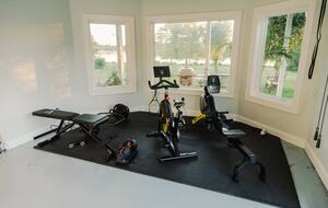 ABOVE - Lakeside Oasis Estate - Gallatin, Tennessee