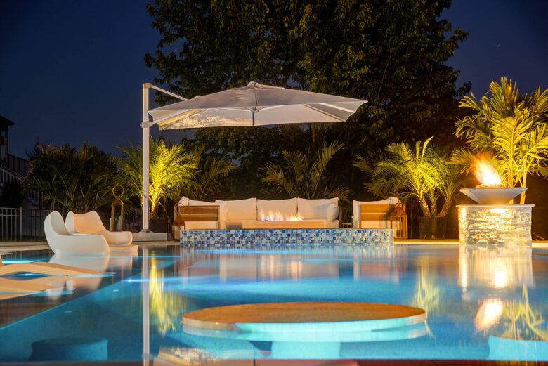 ABOVE - Lakeside Oasis Estate - Gallatin, Tennessee