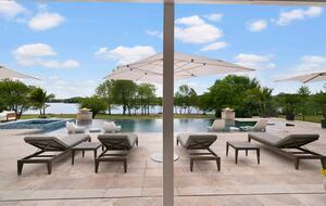 ABOVE - Lakeside Oasis Estate - Gallatin, Tennessee