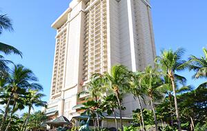 Hilton Honolulu Studio Above Waikiki Beach - Honolulu, Hawaii
