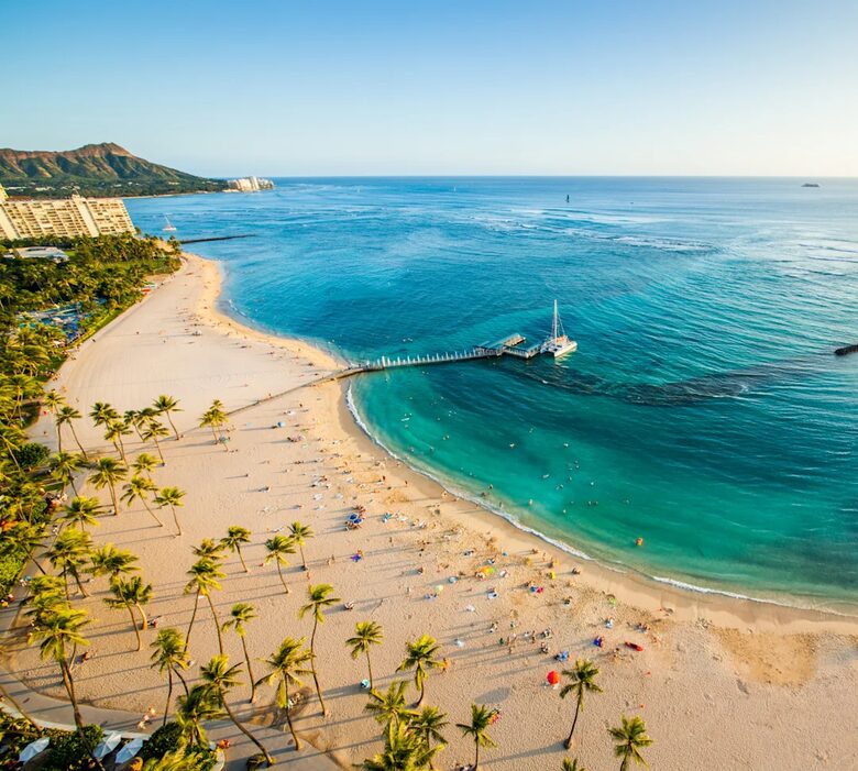 Hilton Honolulu Studio Above Waikiki Beach - Honolulu, Hawaii