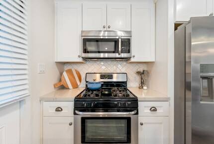 Tranquil Goleta Escape with Fruit Trees & Fire Pit - Goleta, California