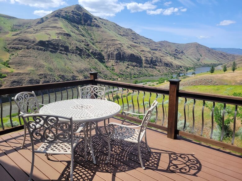 Riverside Escape in White Bird - White Bird, Idaho