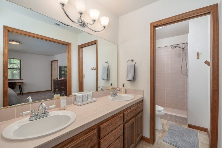 Charming Arnold Getaway - Arnold, California