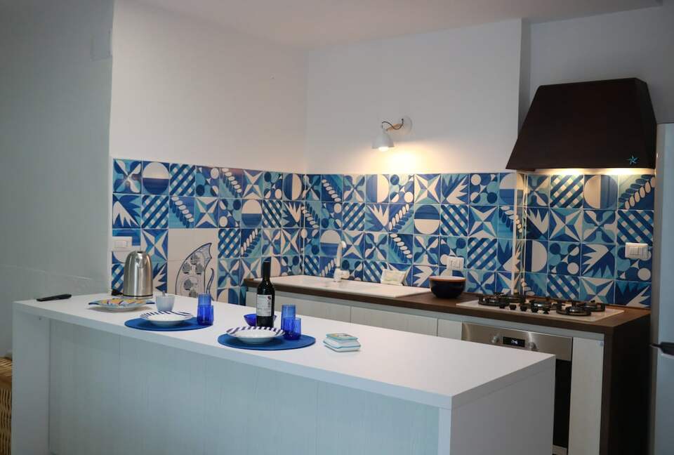 Graceful Family Villa Near the Amalfi Coast - Pontecagnano Faiano, Italy