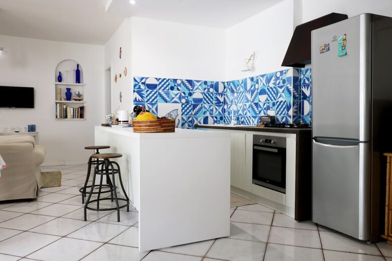 Graceful Family Villa Near the Amalfi Coast - Pontecagnano Faiano, Italy