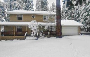 Charming Arnold Getaway - Arnold, California