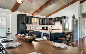 Mountain Haven Retreat - Sevierville, Tennessee