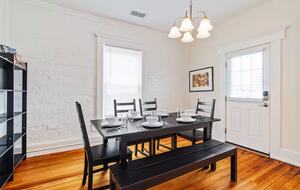 Elegant Southside Residence | A Walkable Historic Chattanooga Retreat - Chattanooga, Tennessee