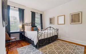 Elegant Southside Residence | A Walkable Historic Chattanooga Retreat - Chattanooga, Tennessee