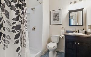 Elegant Southside Residence | A Walkable Historic Chattanooga Retreat - Chattanooga, Tennessee