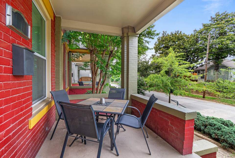 Elegant Southside Residence | A Walkable Historic Chattanooga Retreat - Chattanooga, Tennessee