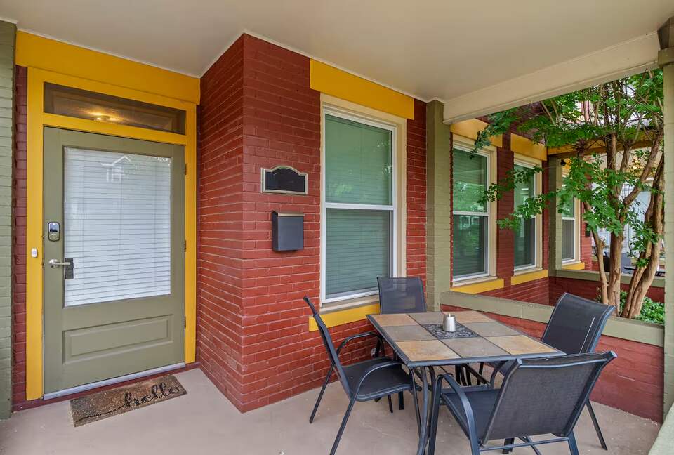 Elegant Southside Residence | A Walkable Historic Chattanooga Retreat - Chattanooga, Tennessee