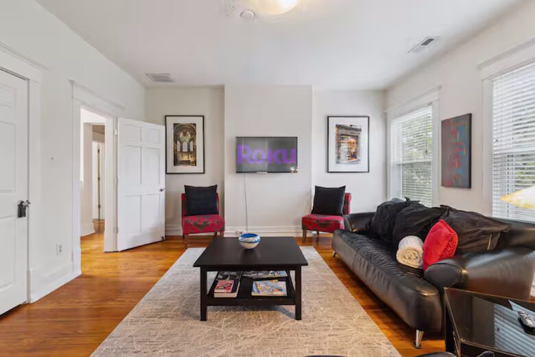 Elegant Southside Residence | A Walkable Historic Chattanooga Retreat - Chattanooga, Tennessee