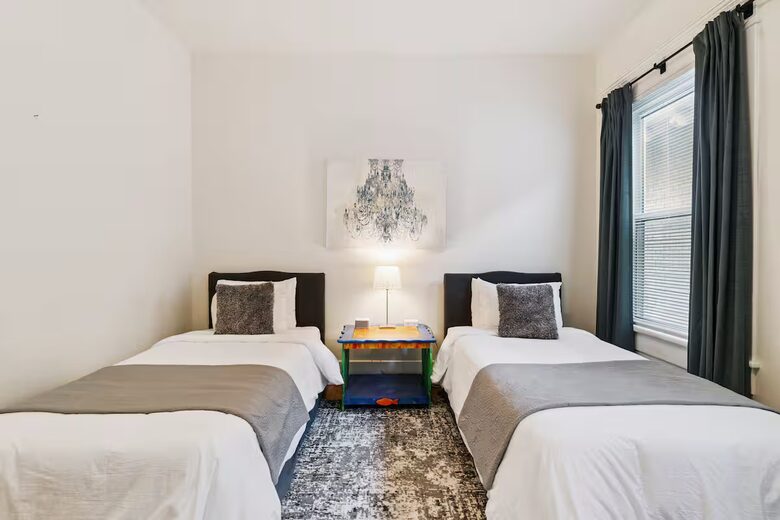 Elegant Southside Residence | A Walkable Historic Chattanooga Retreat - Chattanooga, Tennessee