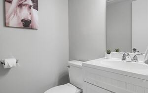 Serene Twinberry Townhome | A Refined Retreat in Westlake Hills - Austin, Texas