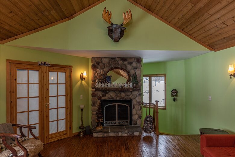 Lakeside Escape with Year-Round Adventure - Tomahawk, Wisconsin