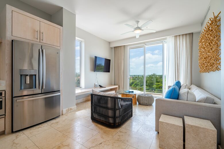 Ambergris Caye Coastal Retreat - San Pedro, Belize