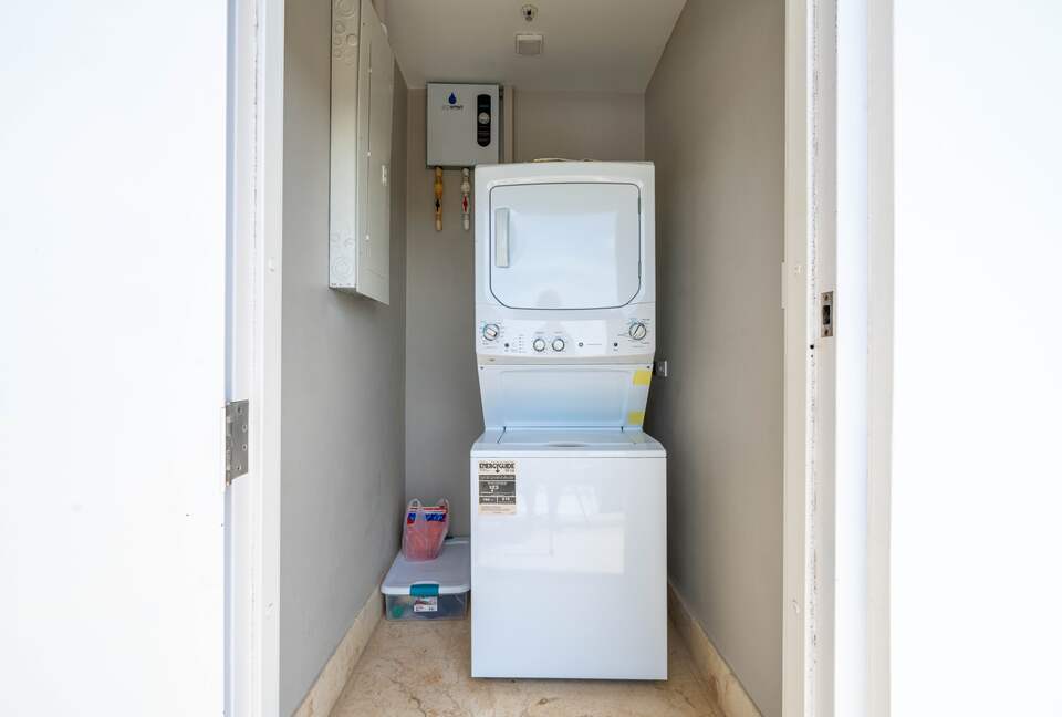 Ambergris Caye Coastal Retreat - San Pedro, Belize