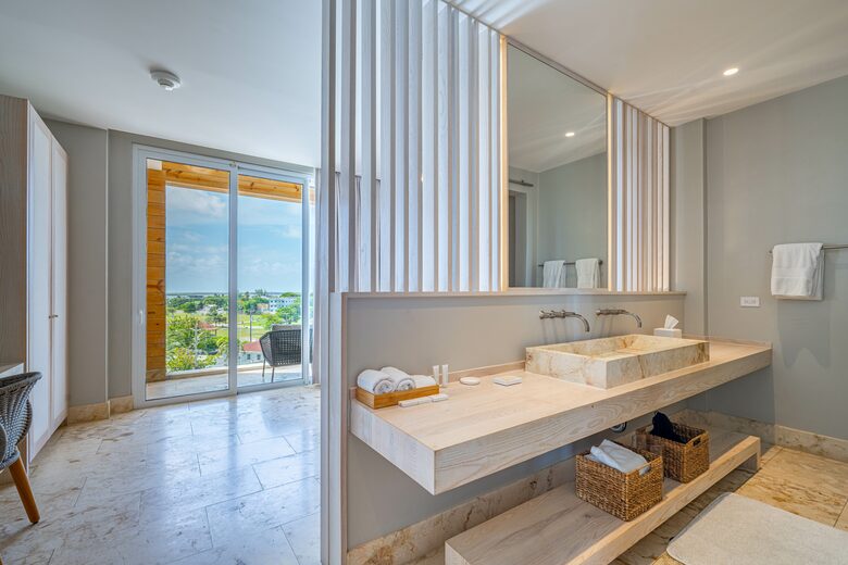 Ambergris Caye Coastal Retreat - San Pedro, Belize