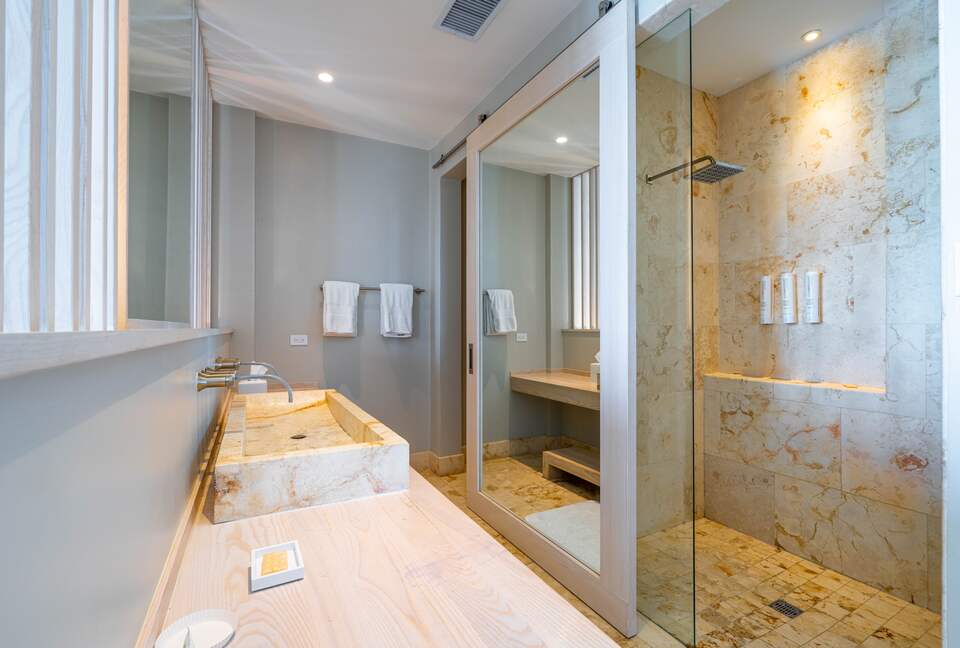 Ambergris Caye Coastal Retreat - San Pedro, Belize