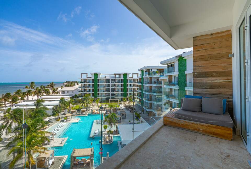 Ambergris Caye Coastal Retreat - San Pedro, Belize