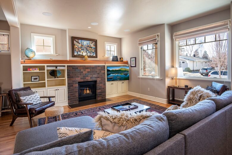 Stylish Home with Hot Tub & Walkable Location - Bend, Oregon