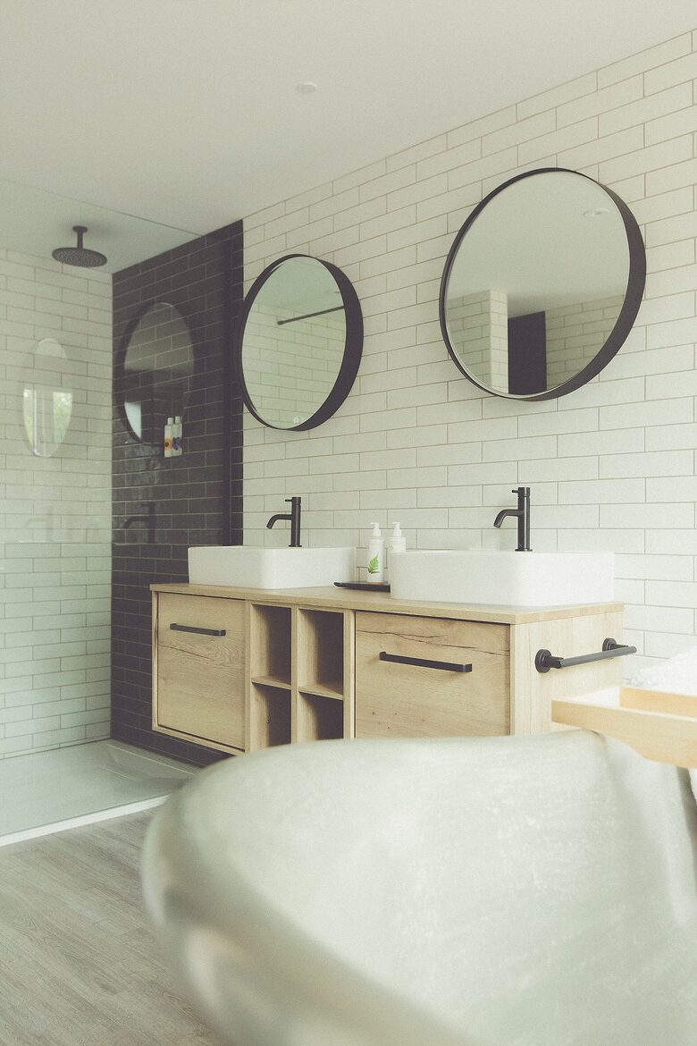 West Barn Estate - Milverton, Somerset, United Kingdom