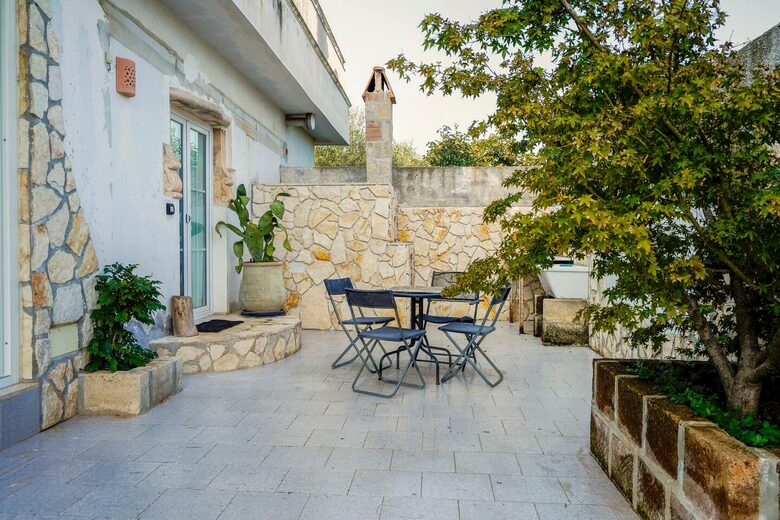 Apartment in Apulian Countryside - Bitetto, Italy