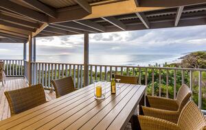 "The Yallingup Beach House" - a panoramic surf & sunset retreat - Yallingup, Australia